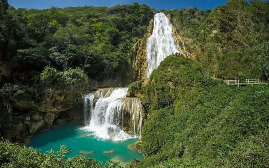 Wasserfall in Comitán de Domínguez, ideales günstiges Land für ein autarkes Leben kaufen