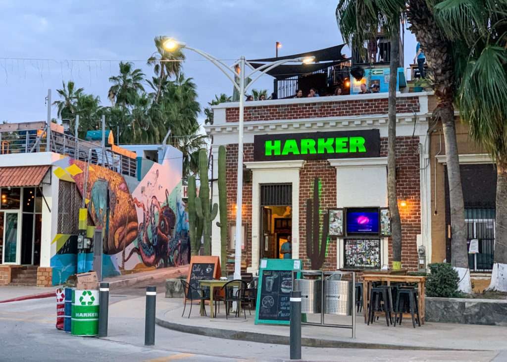 Harker Bar in La Paz – wie viel kostet das Leben in Mexiko wirklich