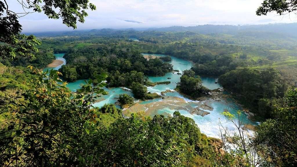 Flusssystem bei Tenejapa in Chiapas – perfektes Anbauklima in Mexiko