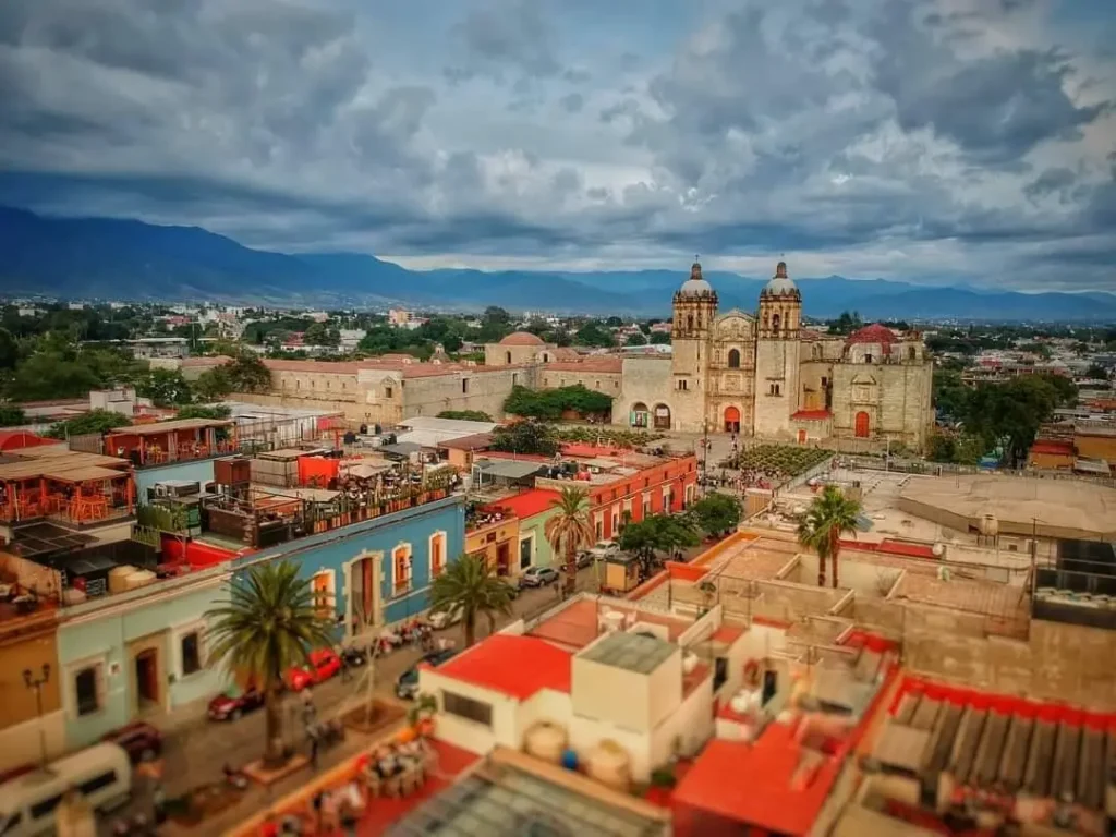 Lebenshaltungskosten in Mexiko – Blick über die Stadt Oaxaca