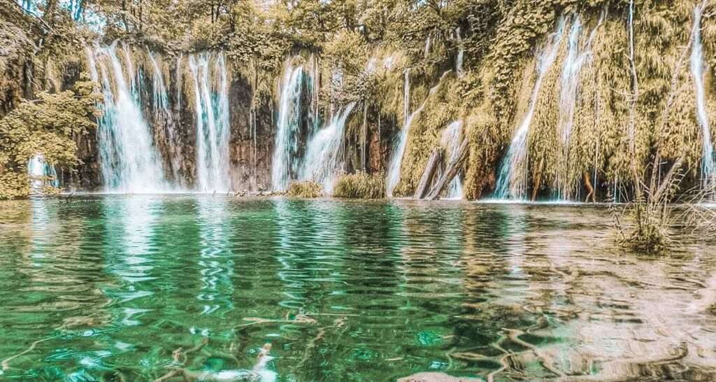 Beeindruckende Wasserfälle zeigen die gewaltige Naturvielfalt Mexikos, die zu den 5 Fakten über Mexiko gehört