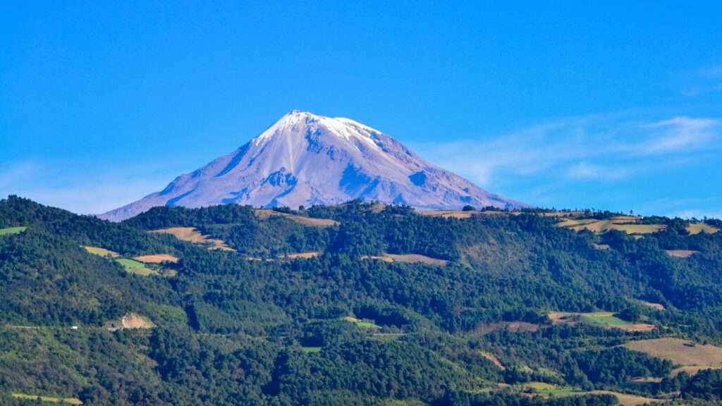 Der Pico de Orizaba im Sonnenlicht – ein Beweis dafür, warum Mexiko hat das beste Klima