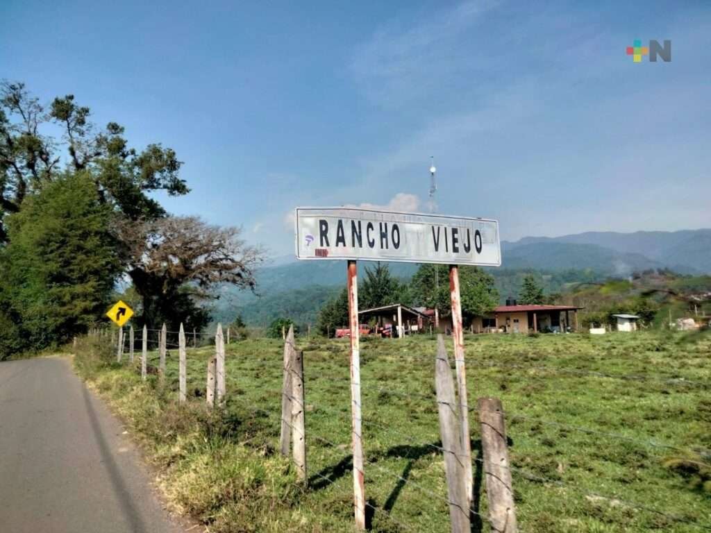 Ortsschild von Rancho Viejo bei Xalapa an der Landstraße
